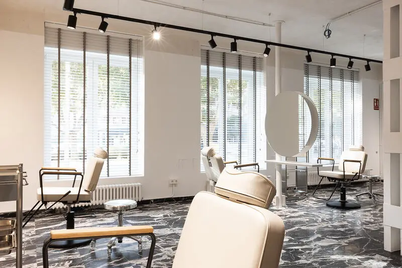 Arquitectura de interiores Contract | Peluquería en Zaragoza 3