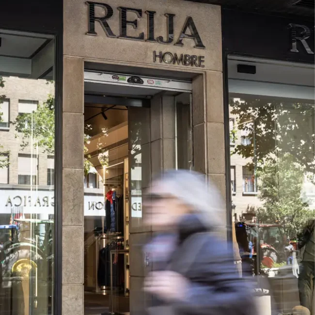 Proyecto de arquitectura contract | Reija Hombre 3