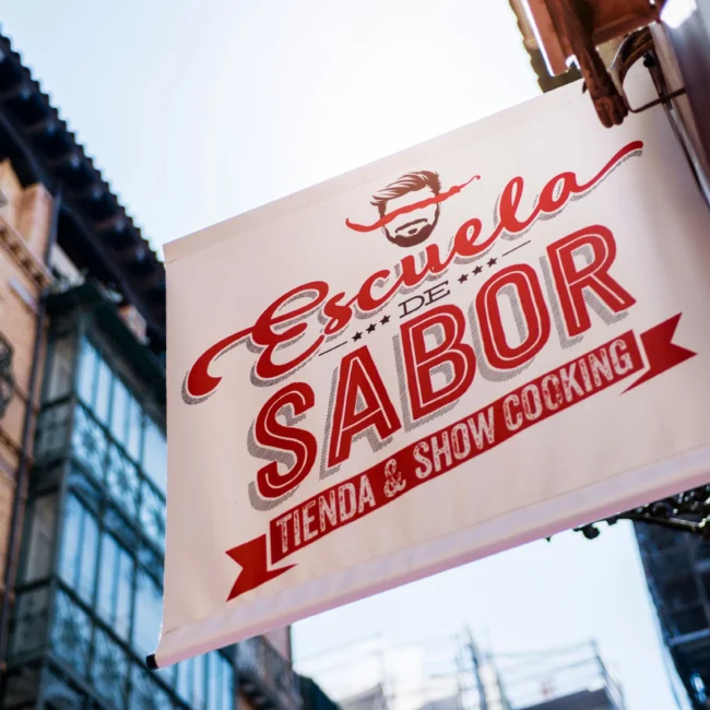 Interiorismo en espacios gastronómicos - Showroom Escuela de Sabor 11