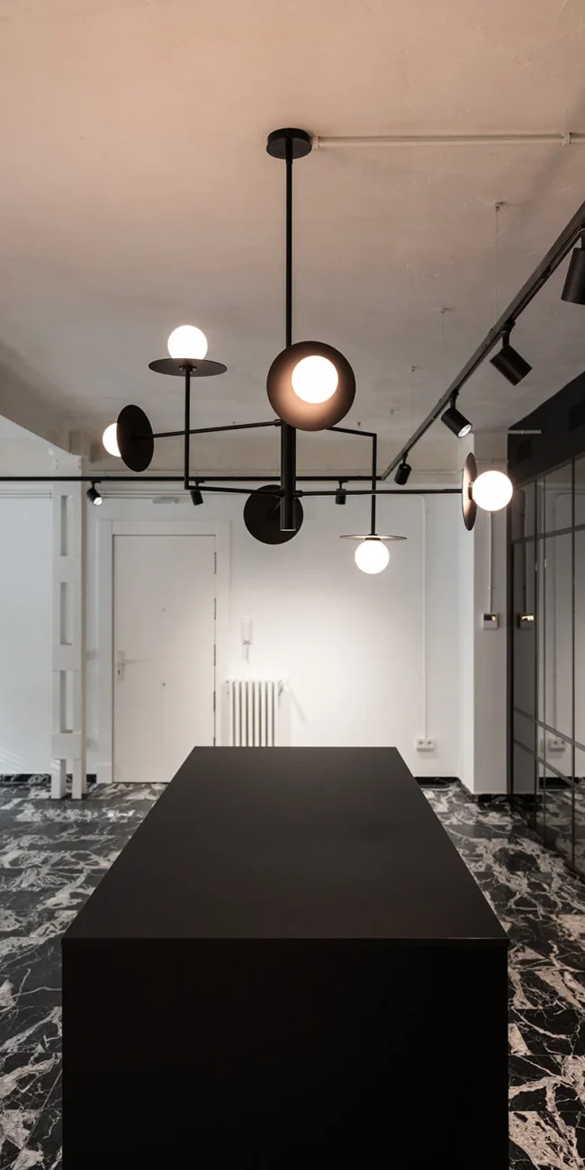 Interiorismo en comercios - Peluquería en Zaragoza 3