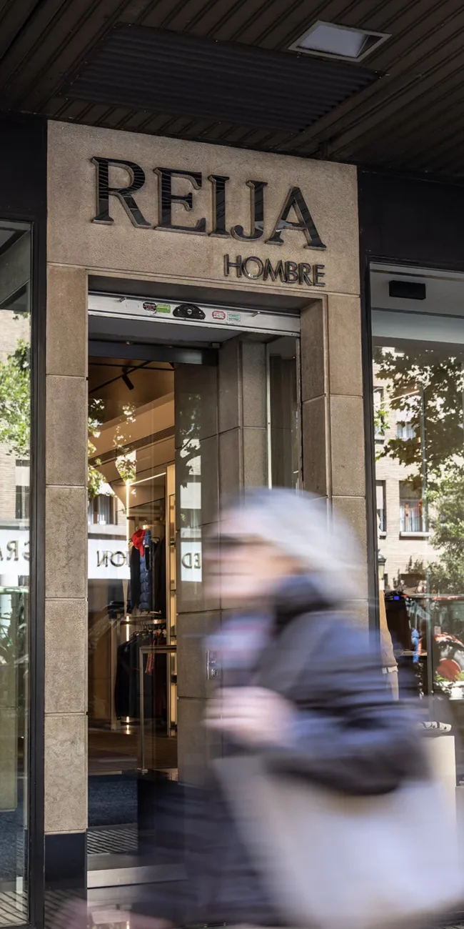 Interiorismo en comercios - Reija Hombre 1