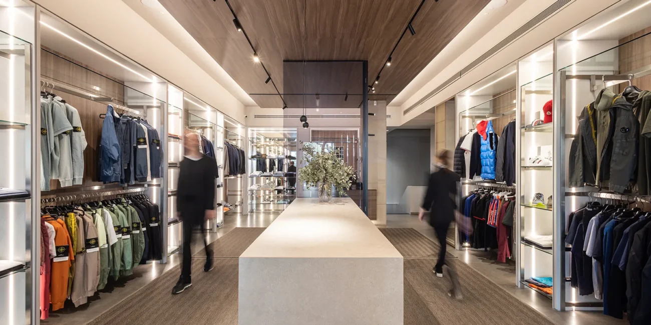 Interiorismo en comercios - Reija Hombre 2
