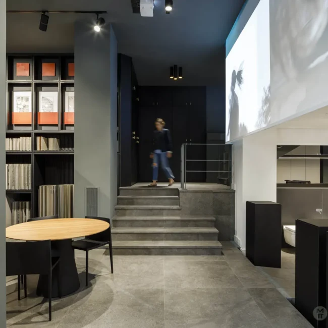 Interiorismo en comercios - Showroom Bagil 5