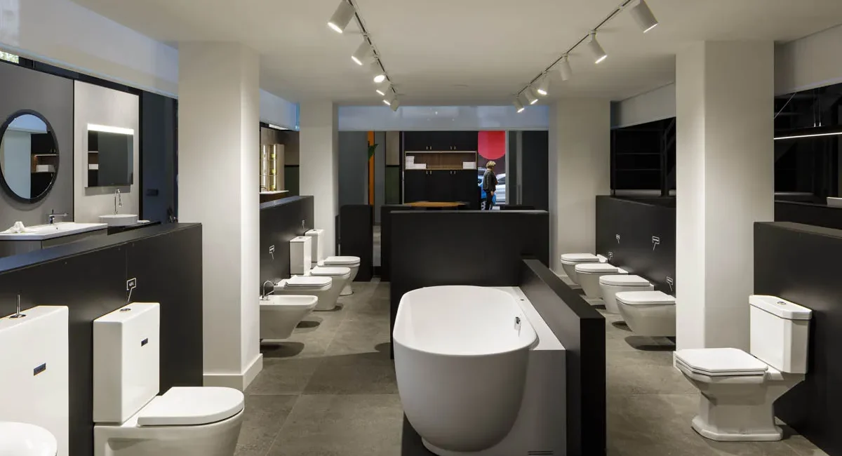 Interiorismo en comercios - Showroom Bagil 13