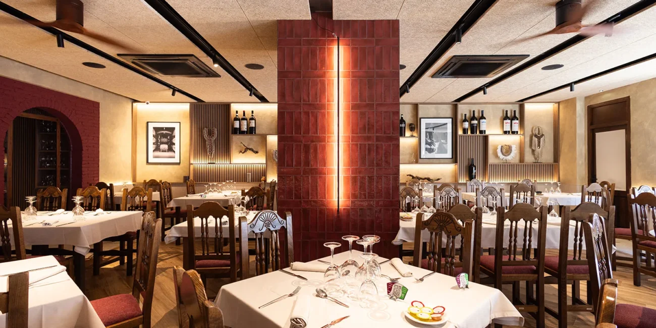 Interiorismo en espacios gastronómicos - Asador La Garnacha 5