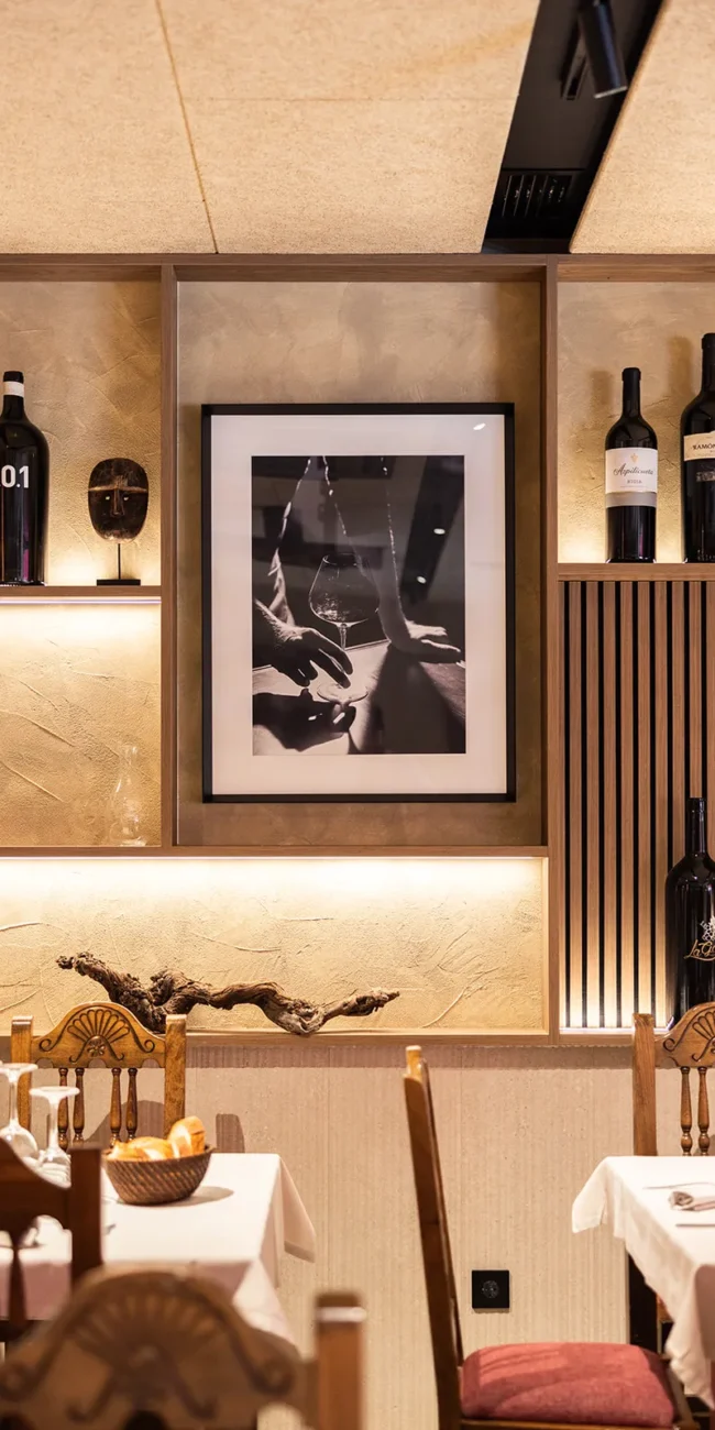 Interiorismo en espacios gastronómicos - Asador La Garnacha 7